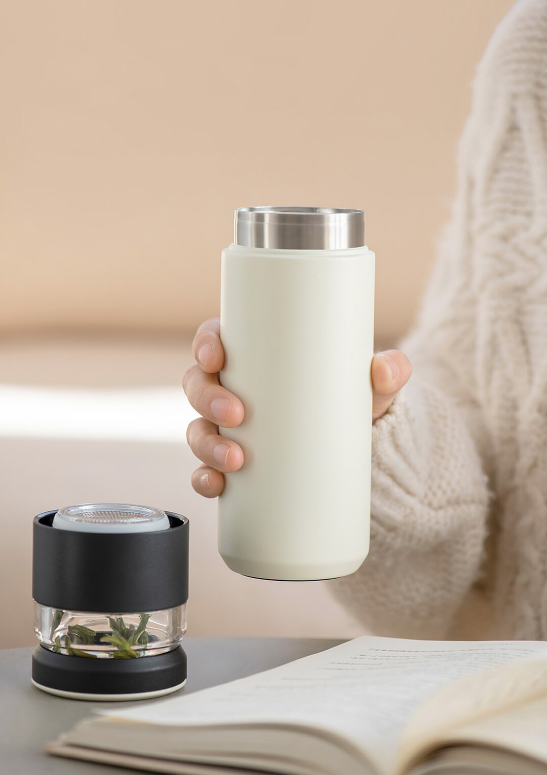 thermos tea bottle